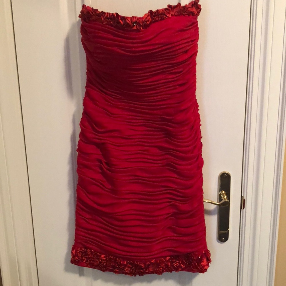 Vibrant cocktail dress